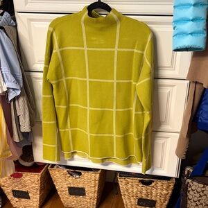 Max Studio Lime Turtleneck Sweater